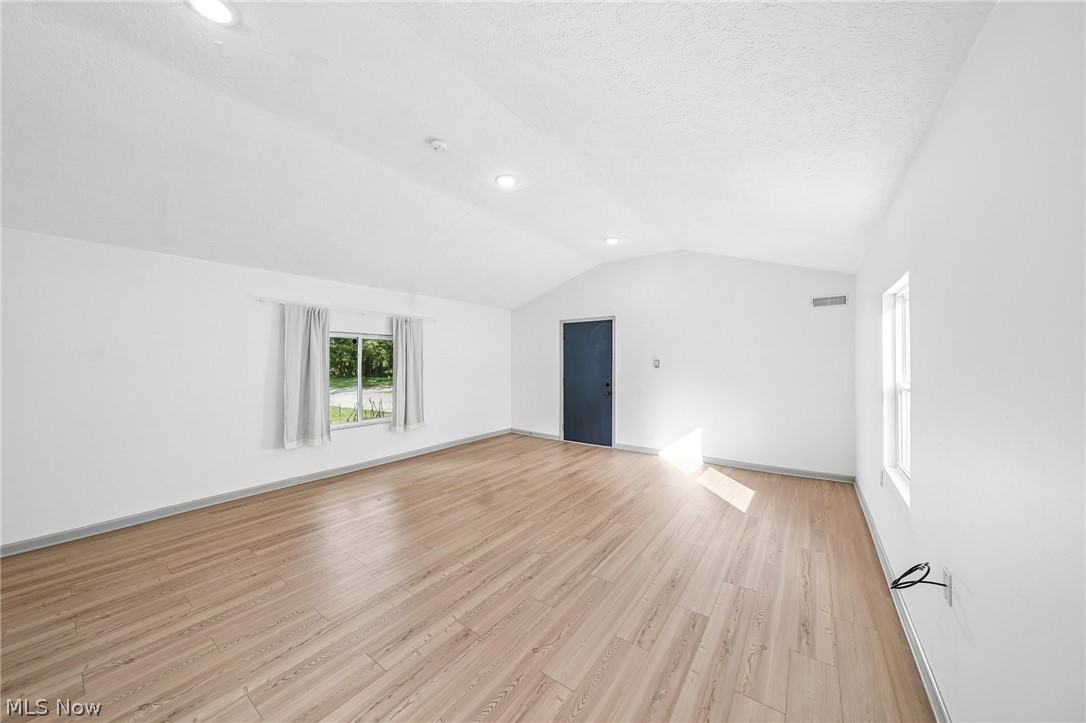 6068 Glasgow Street Madison OH 44057