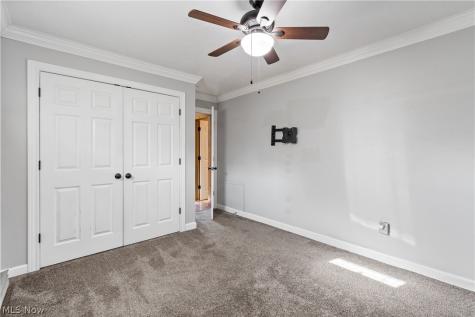 13095 Portage Street Doylestown OH 44230