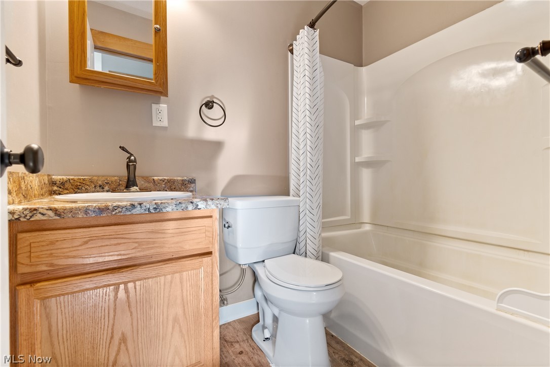 13095 Portage Street Doylestown OH 44230