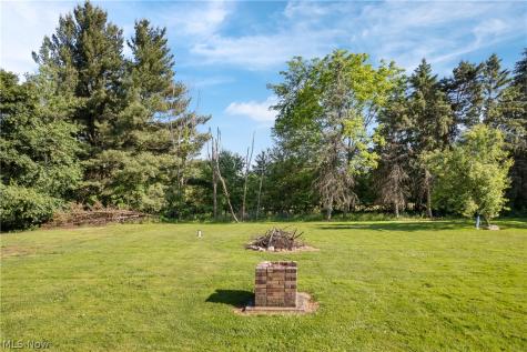 13095 Portage Street Doylestown OH 44230