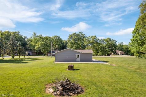 13095 Portage Street Doylestown OH 44230