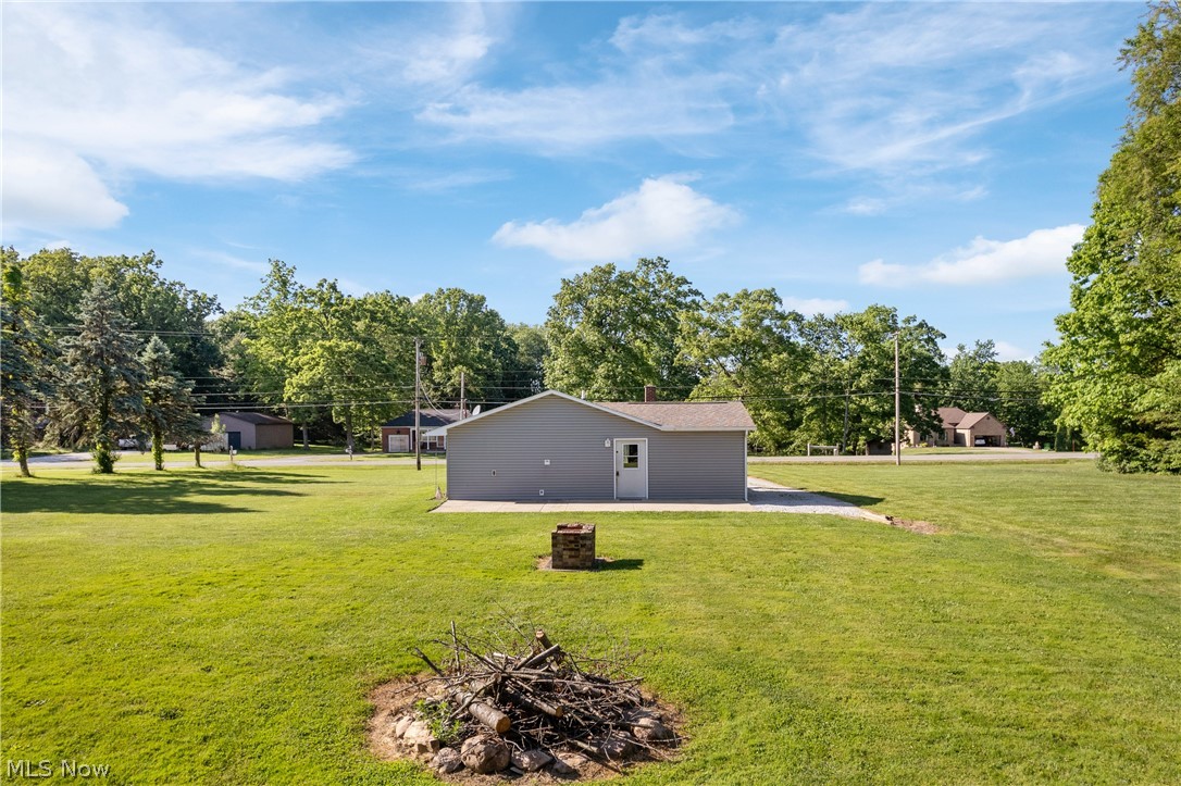 13095 Portage Street Doylestown OH 44230
