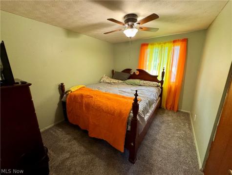360 Trump Avenue NE East Canton OH 44730
