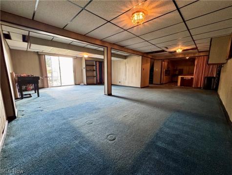 360 Trump Avenue NE East Canton OH 44730