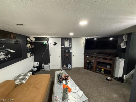 8407 Barton Drive Strongsville OH 44149