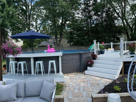 8407 Barton Drive Strongsville OH 44149