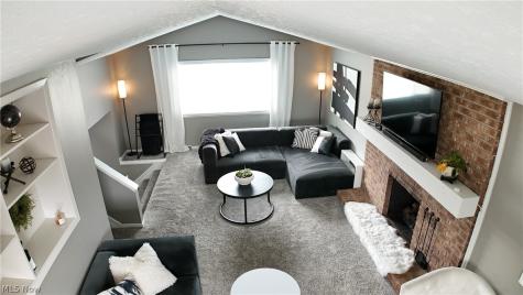 8407 Barton Drive Strongsville OH 44149