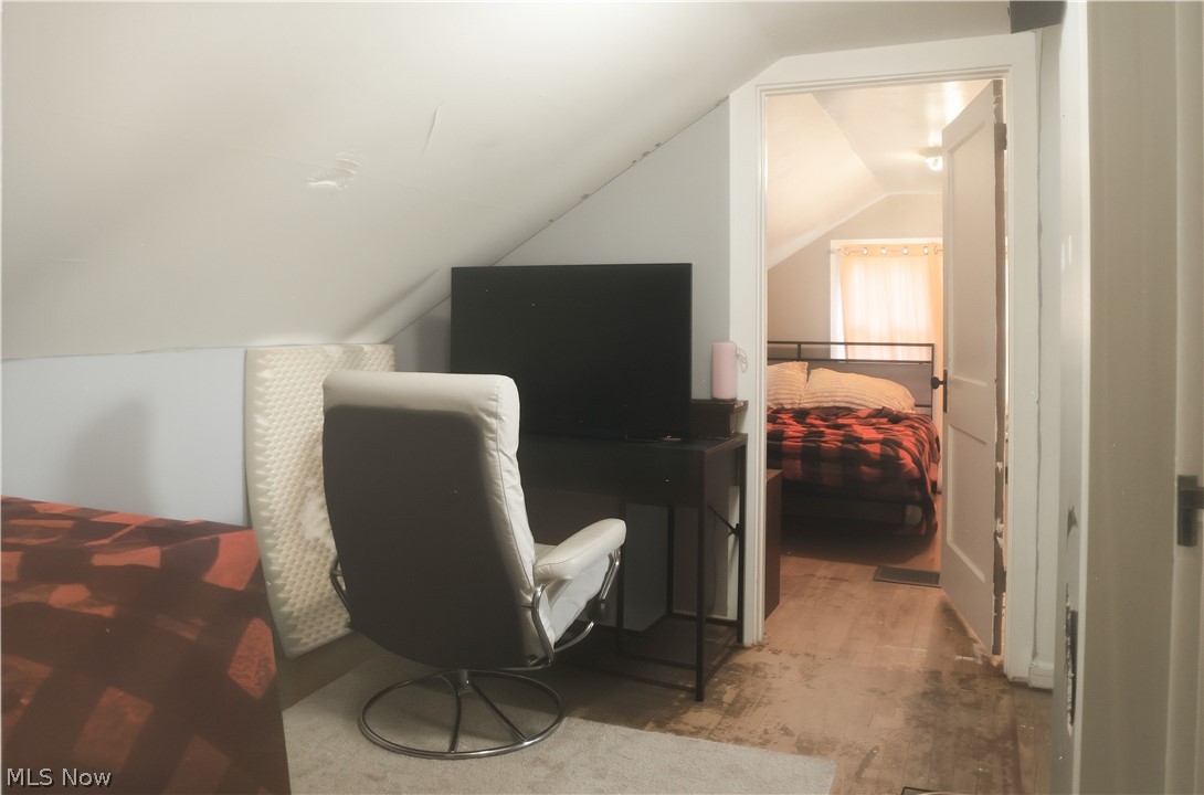 83 Como Street Struthers OH 44471