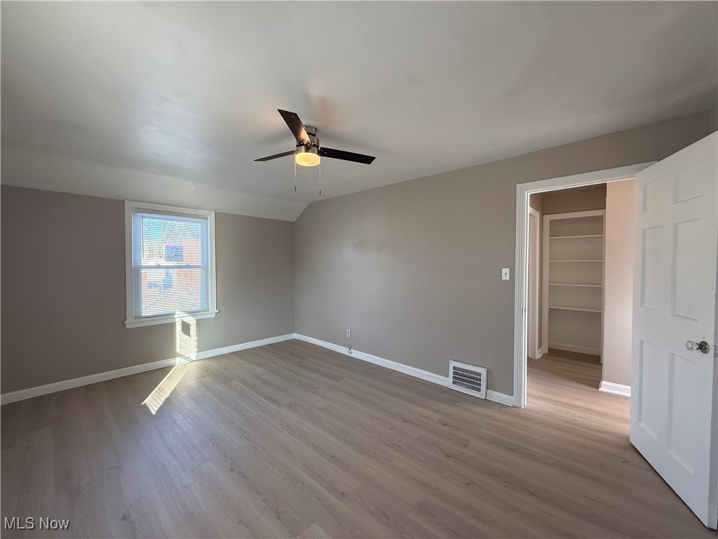 17404 Throckley Avenue Cleveland OH 44128