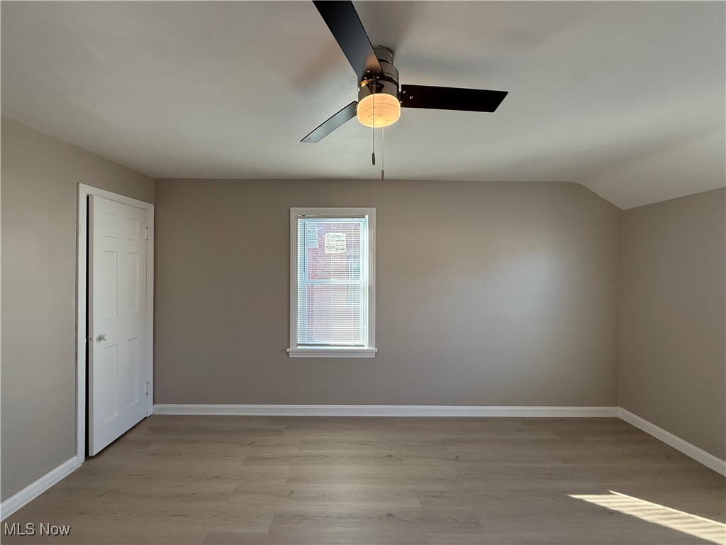 17404 Throckley Avenue Cleveland OH 44128