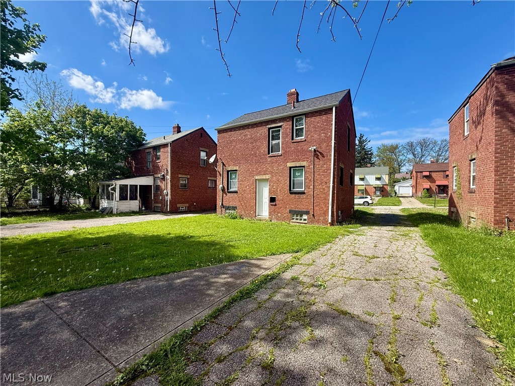 17404 Throckley Avenue Cleveland OH 44128