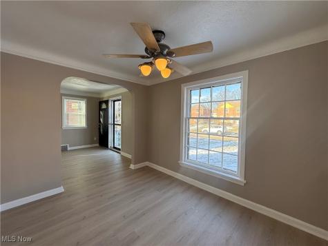 17404 Throckley Avenue Cleveland OH 44128