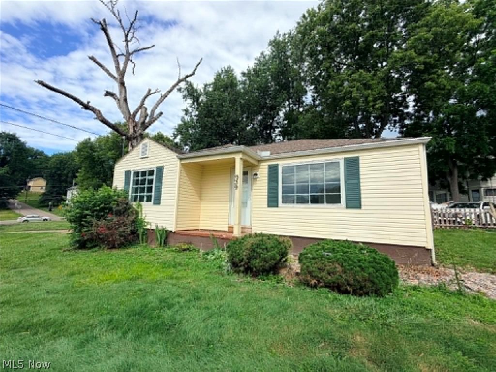 939 Blue Avenue Zanesville OH 43701
