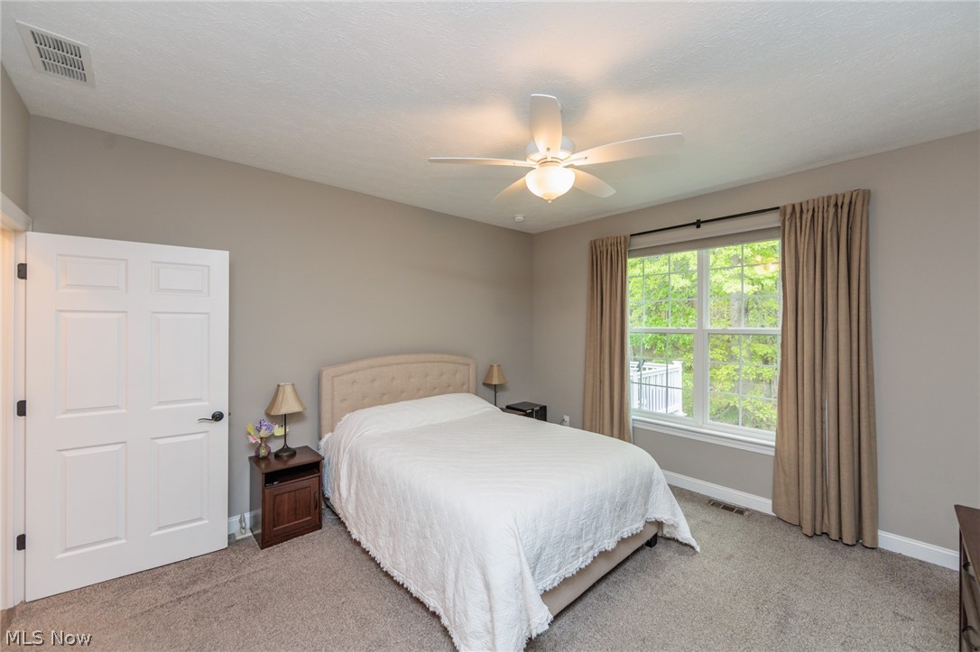 6736 Amber Way North Ridgeville OH 44039