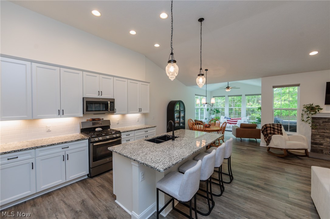 6736 Amber Way North Ridgeville OH 44039