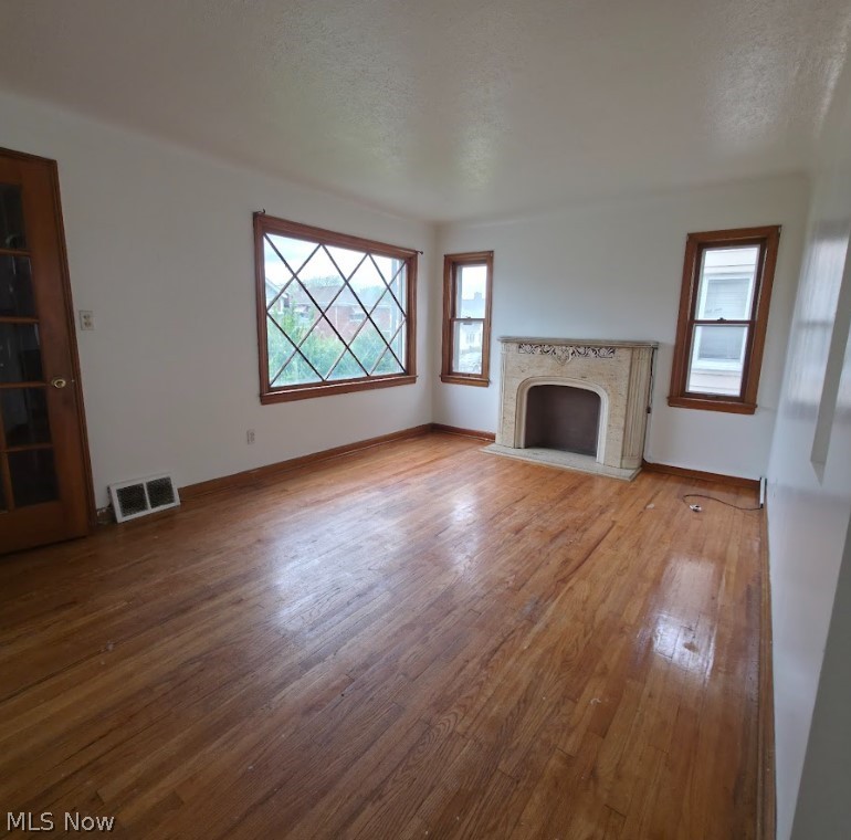 4935 E 86th Street Garfield Heights OH 44125