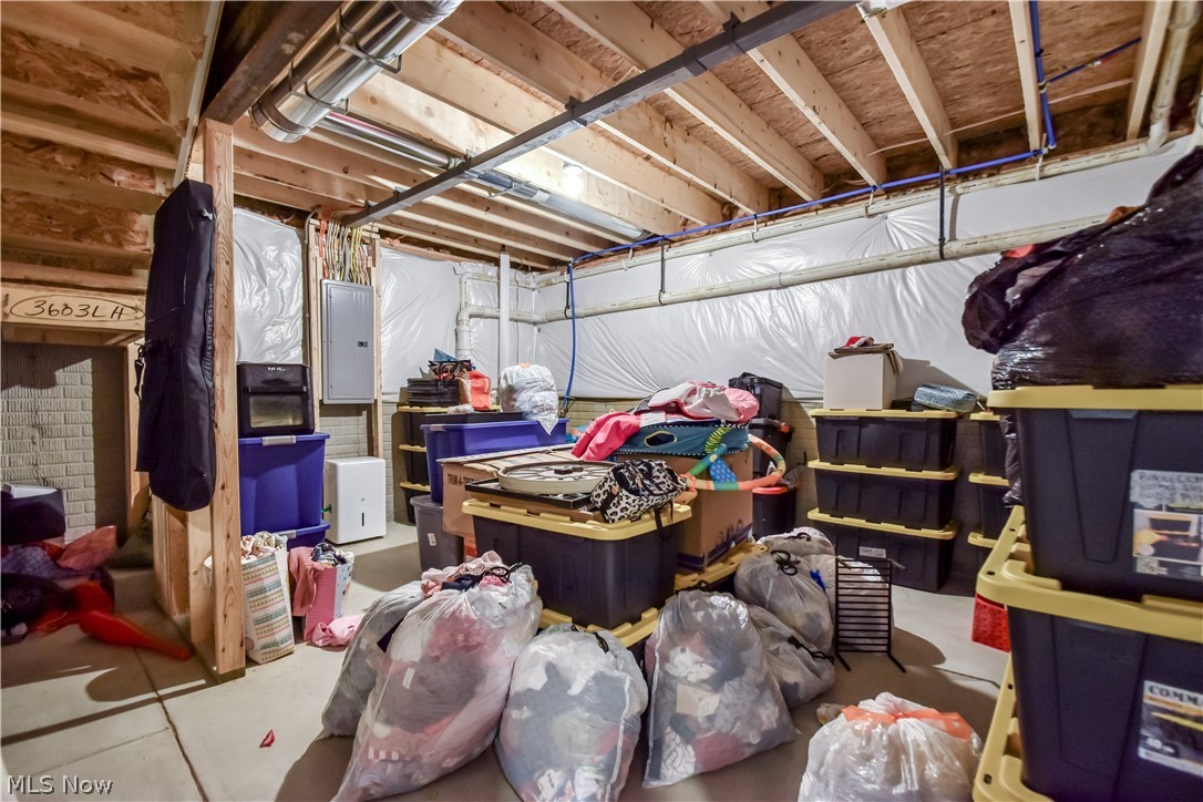 1579 Slick Rock Drive Painesville OH 44077