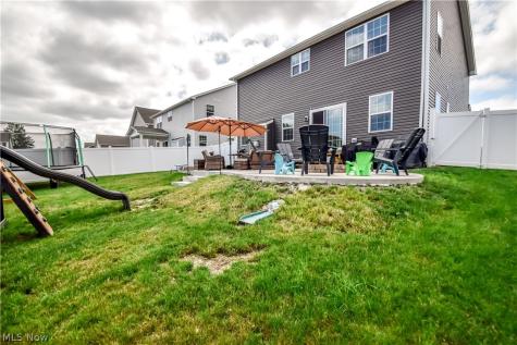 1579 Slick Rock Drive Painesville OH 44077