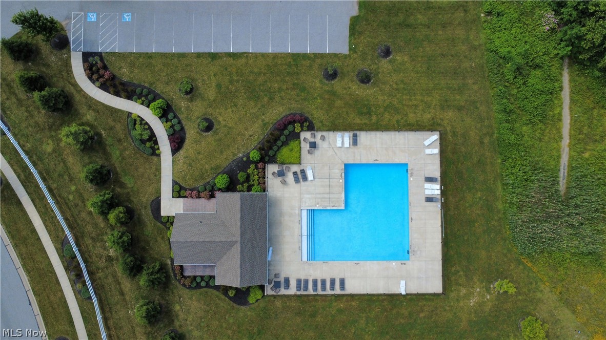 1579 Slick Rock Drive Painesville OH 44077