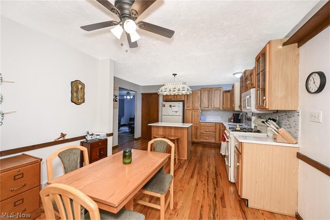 11355 West Avenue Sandyville OH 44671