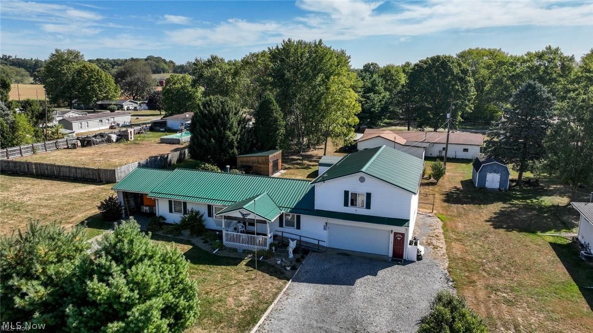 11355 West Avenue Sandyville OH 44671