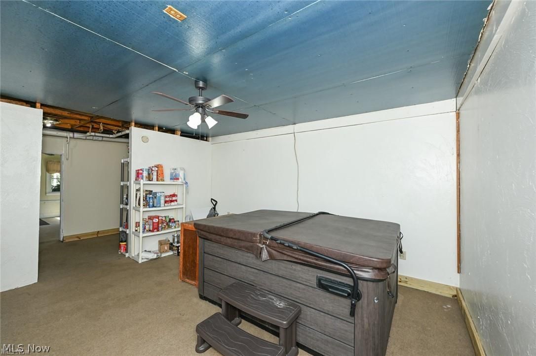11355 West Avenue Sandyville OH 44671