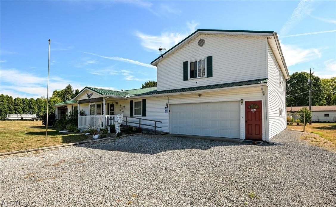 11355 West Avenue Sandyville OH 44671