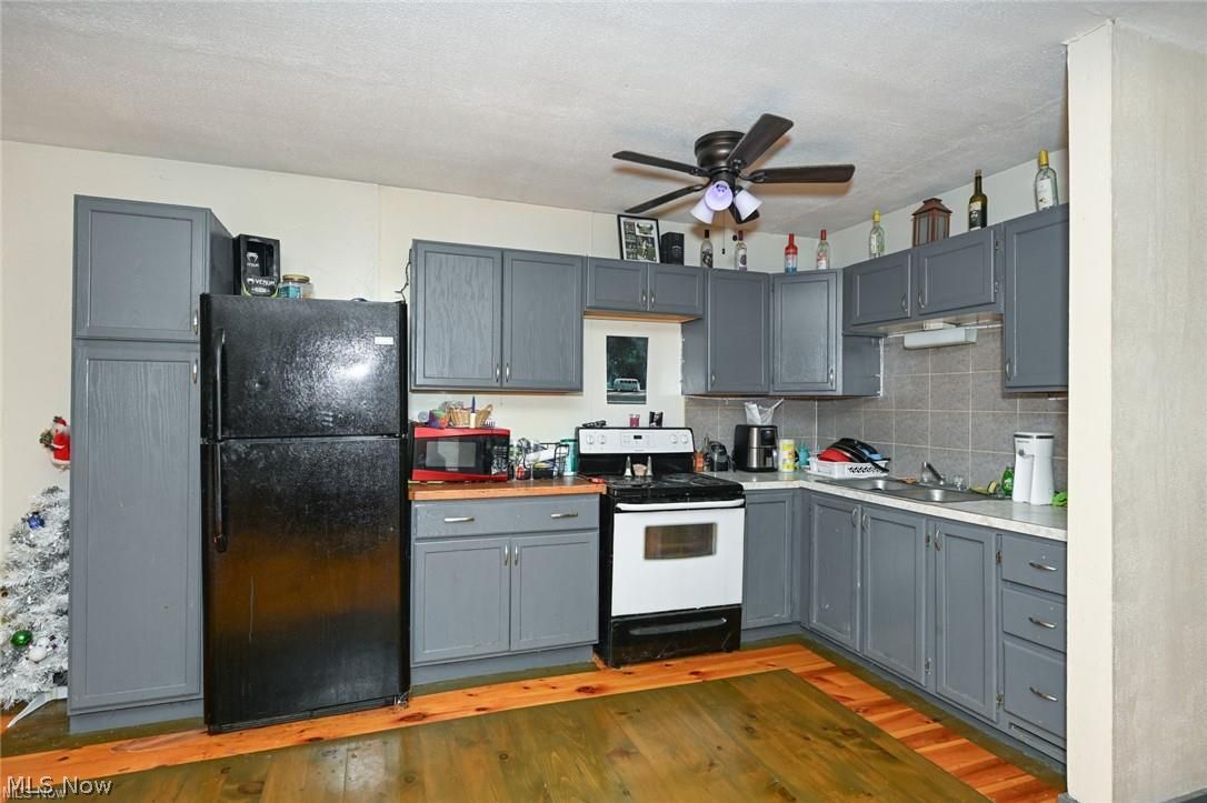 11355 West Avenue Sandyville OH 44671