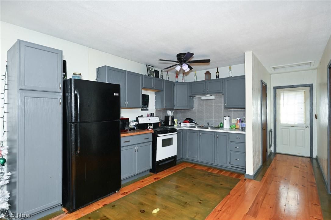 11355 West Avenue Sandyville OH 44671