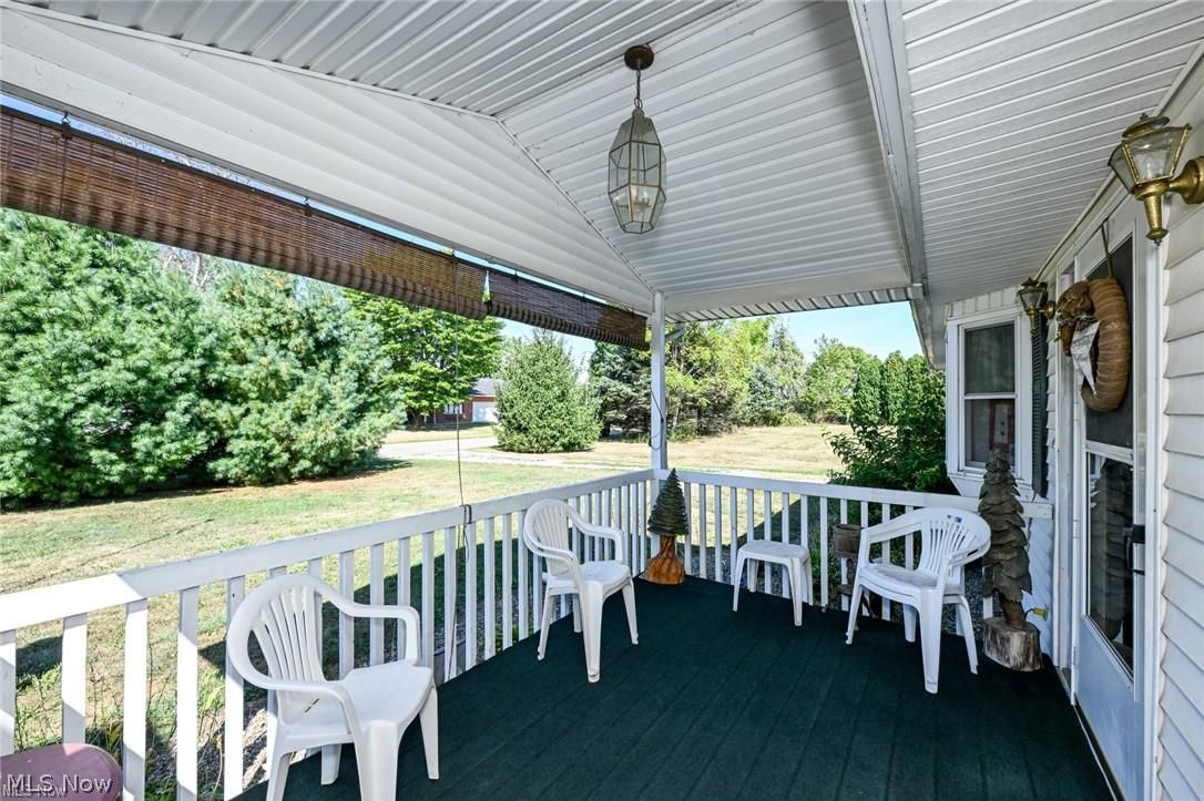 11355 West Avenue Sandyville OH 44671