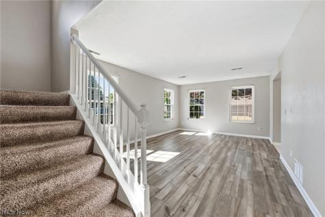 16093 Primrose Circle Middleburg Heights OH 44130