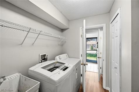 16093 Primrose Circle Middleburg Heights OH 44130