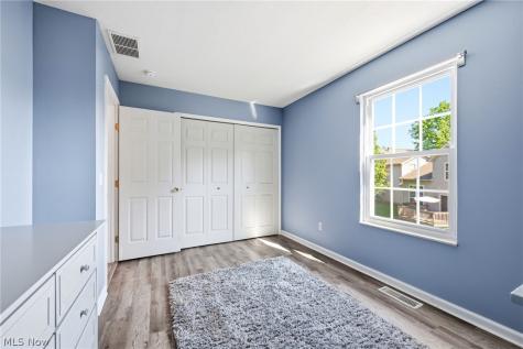 16093 Primrose Circle Middleburg Heights OH 44130
