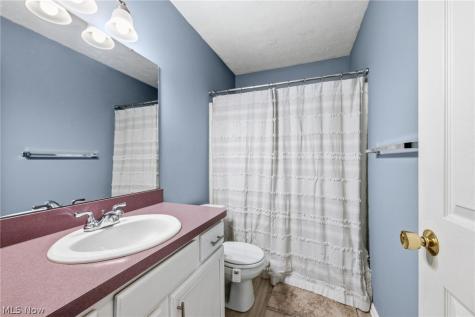 16093 Primrose Circle Middleburg Heights OH 44130