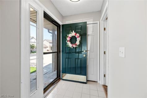 16093 Primrose Circle Middleburg Heights OH 44130