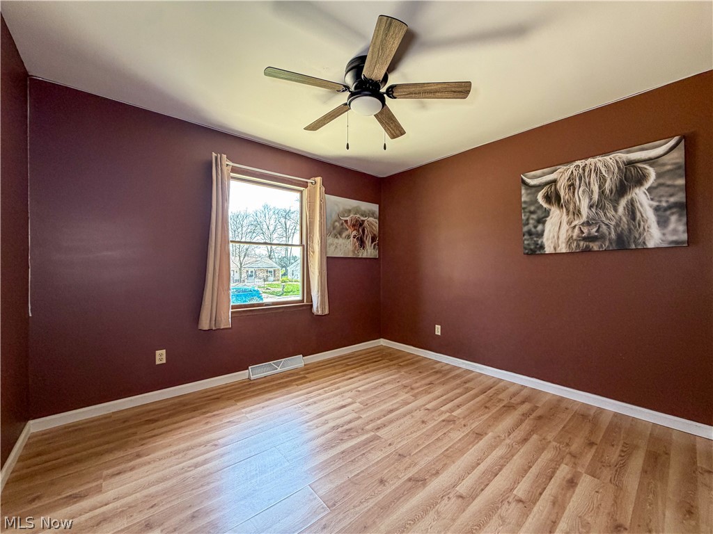 165 Winter Lane Cortland OH 44410
