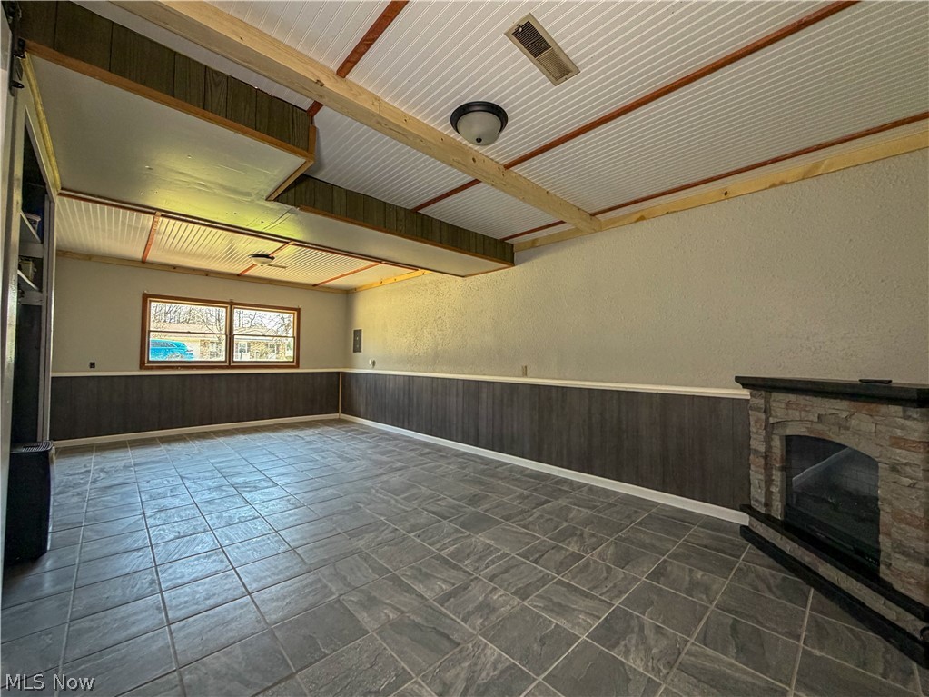 165 Winter Lane Cortland OH 44410