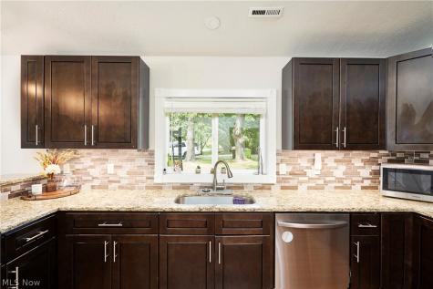 7903 Stoneridge Road Macedonia OH 44056