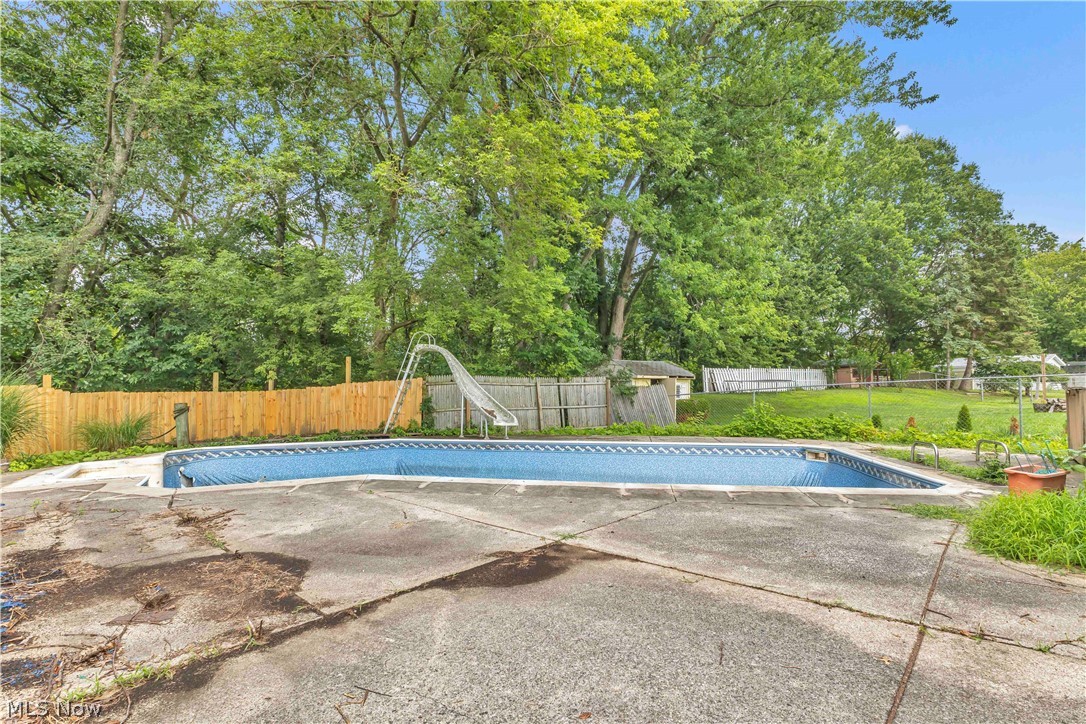 766 Brush Road Ravenna OH 44266