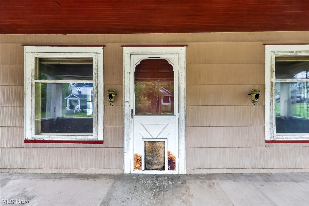 583 Hillsdale Drive NW Warren OH 44485