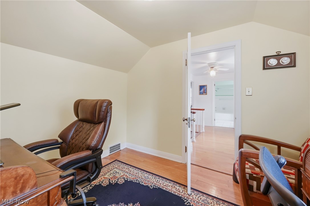4026 Euclid Boulevard Youngstown OH 44512