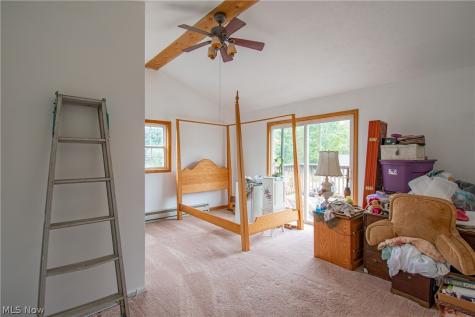 7176 Hankee Road Garrettsville OH 44288