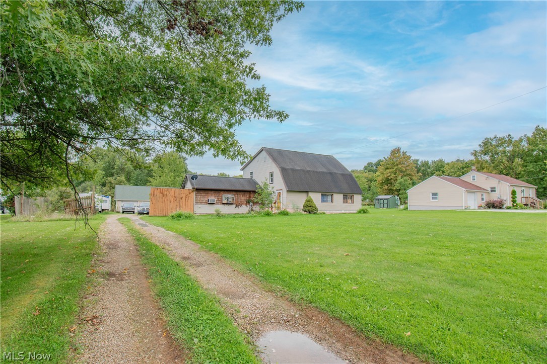 7176 Hankee Road Garrettsville OH 44288