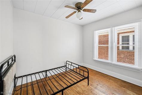 7610 Traymore Avenue Brooklyn OH 44144