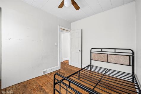 7610 Traymore Avenue Brooklyn OH 44144