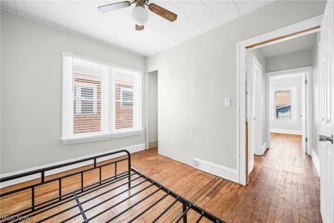 7610 Traymore Avenue Brooklyn OH 44144
