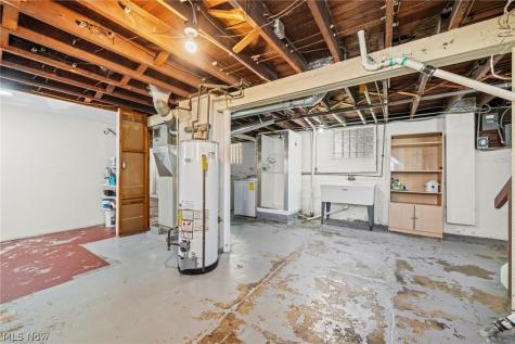 7610 Traymore Avenue Brooklyn OH 44144
