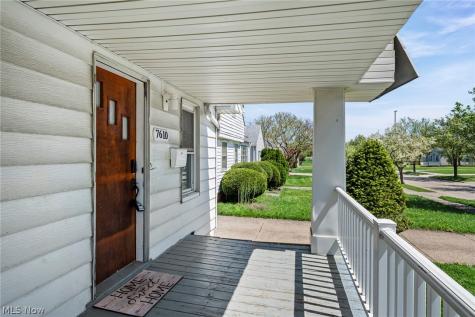 7610 Traymore Avenue Brooklyn OH 44144