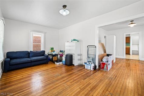 7610 Traymore Avenue Brooklyn OH 44144