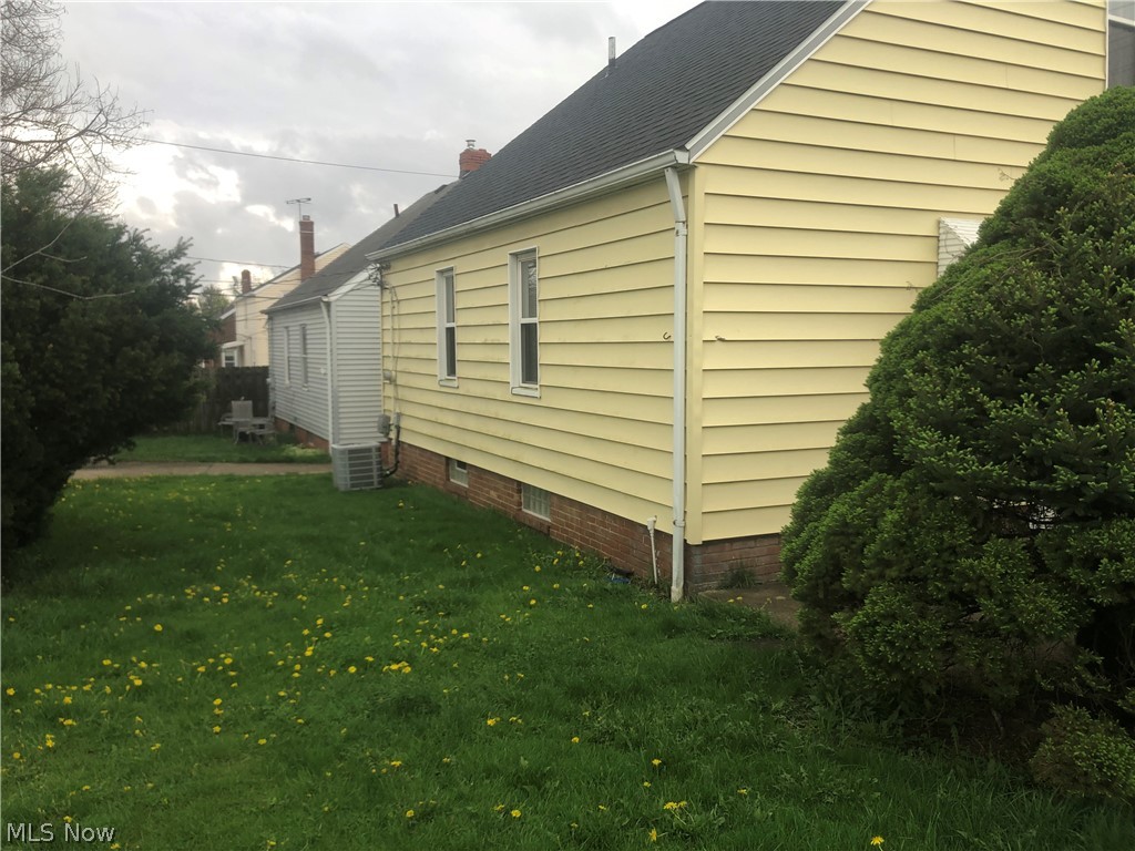 11303 Mccracken Road Garfield Heights OH 44125